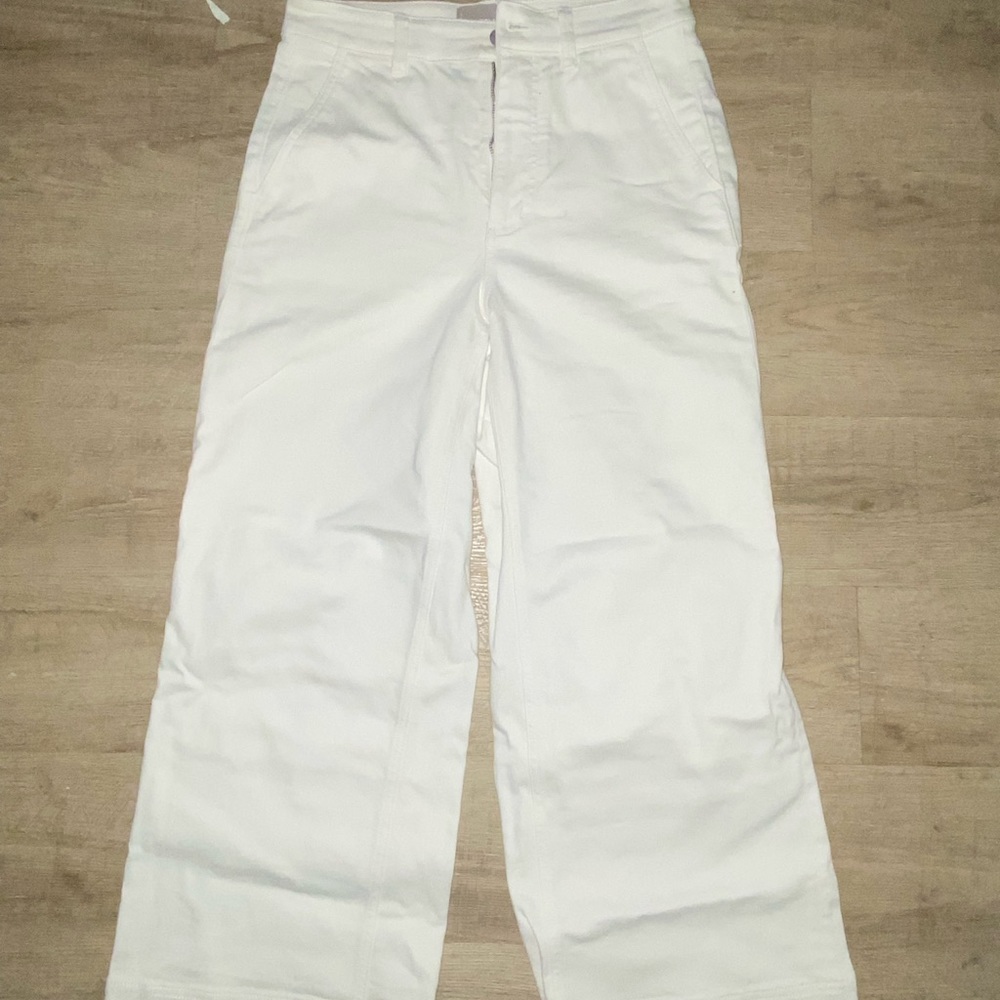 Everlane Wide Leg Crop- Bone- size 6